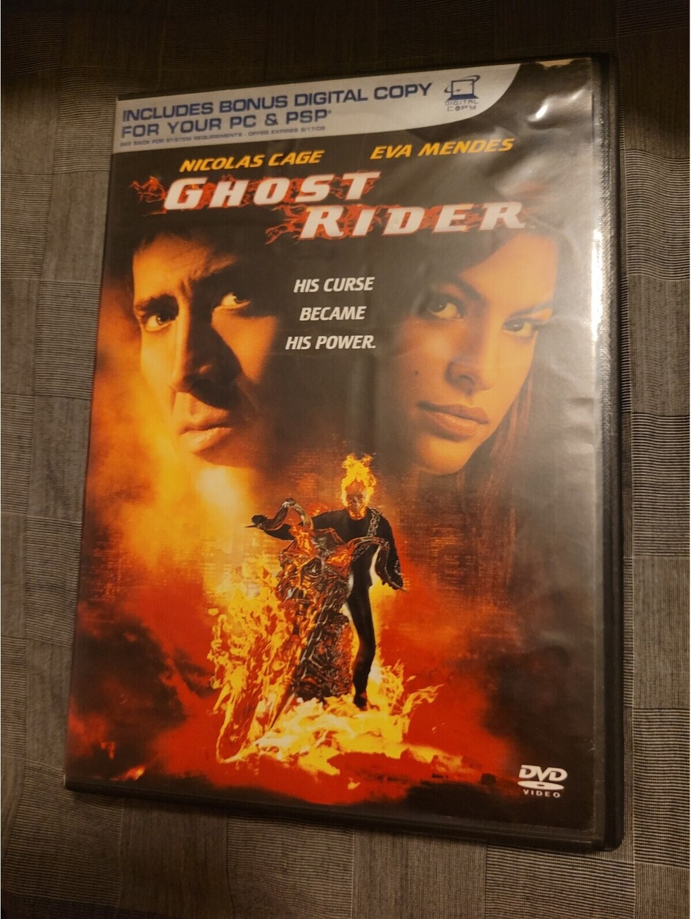 Ghost Rider DVD Nicolas Cage Eva Mendes Marvel Superhero Action Movie